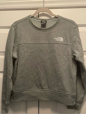 The North Face Women's Medium Crewneck Sweatshirt